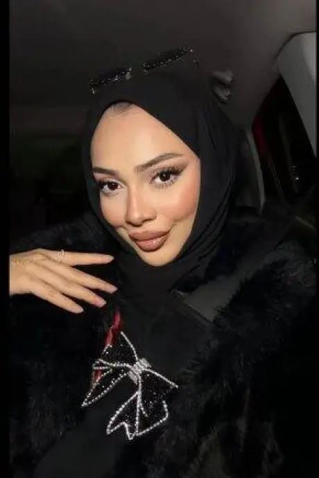 Beylikdüzü Escort Damla Fotoğrafı (2)